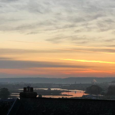 Le Loft Du Homard Bleu - Entre Ciel Et Mer - Free Parking 500M Honfleur Luaran gambar