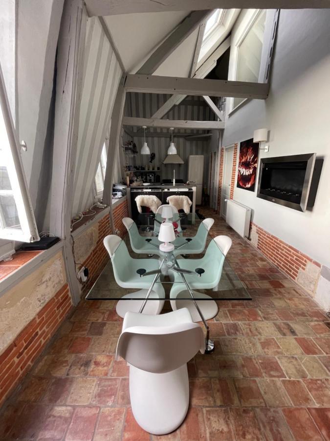Le Loft Du Homard Bleu - Entre Ciel Et Mer - Free Parking 500M Honfleur Luaran gambar
