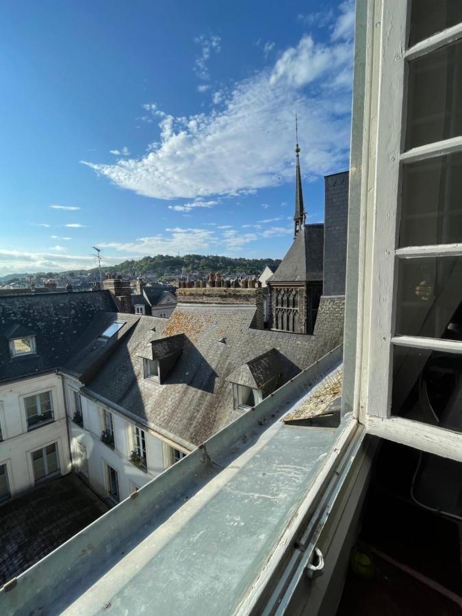 Le Loft Du Homard Bleu - Entre Ciel Et Mer - Free Parking 500M Honfleur Luaran gambar