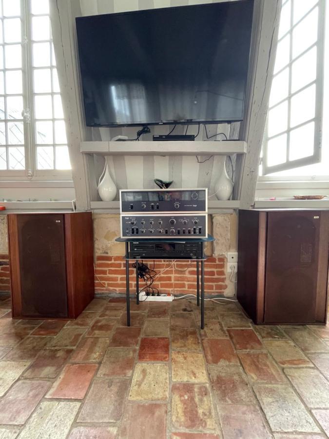 Le Loft Du Homard Bleu - Entre Ciel Et Mer - Free Parking 500M Honfleur Luaran gambar